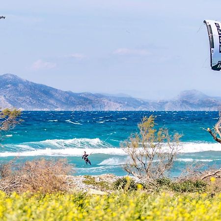 Nikos Ikies Hotel เธโอโลกอส ภายนอก รูปภาพ