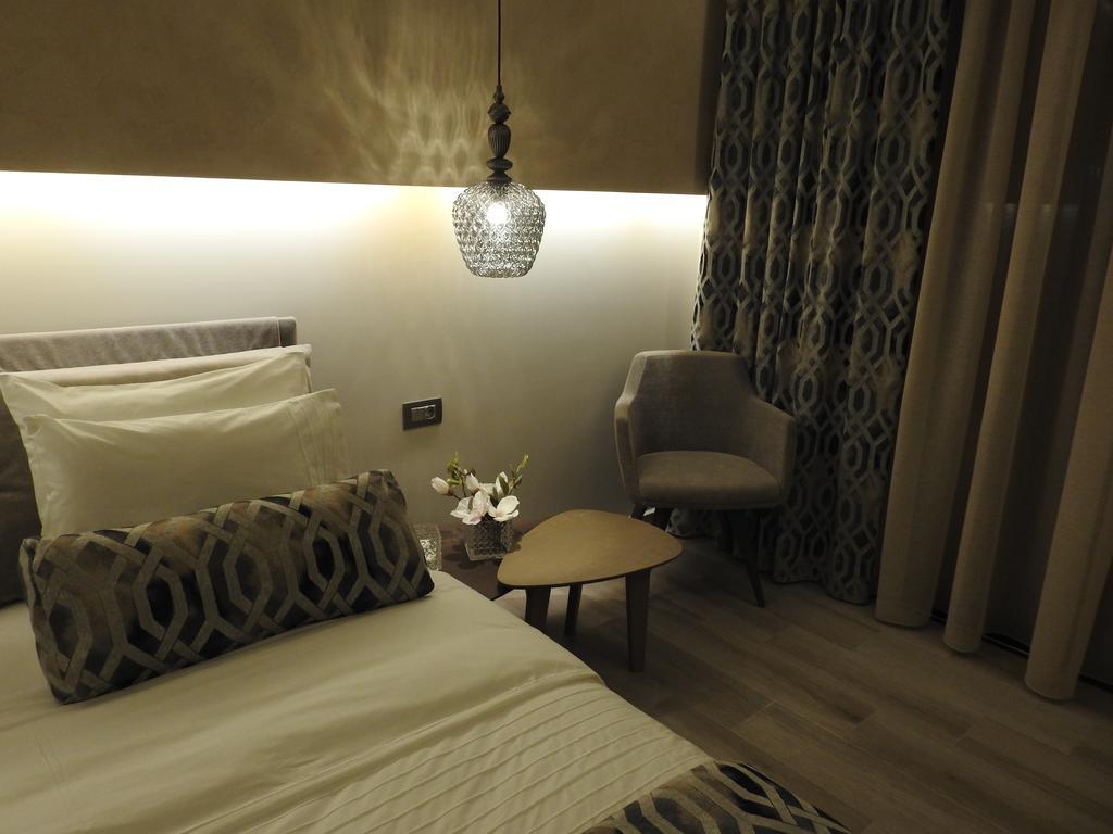 Nikos Ikies Hotel เธโอโลกอส ภายนอก รูปภาพ