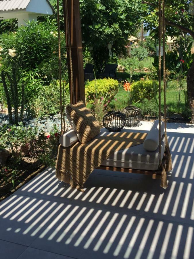 Nikos Ikies Hotel เธโอโลกอส ภายนอก รูปภาพ